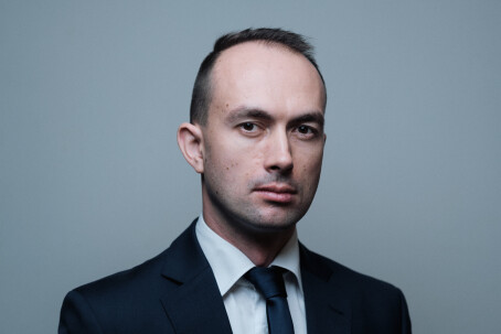 dr Damian K. Markowski